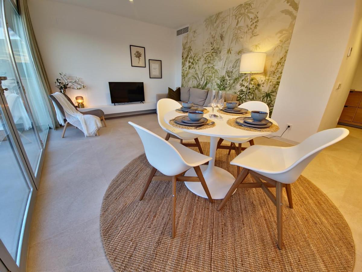 Buena Vista Penthouse - By Oyoostays Appartement